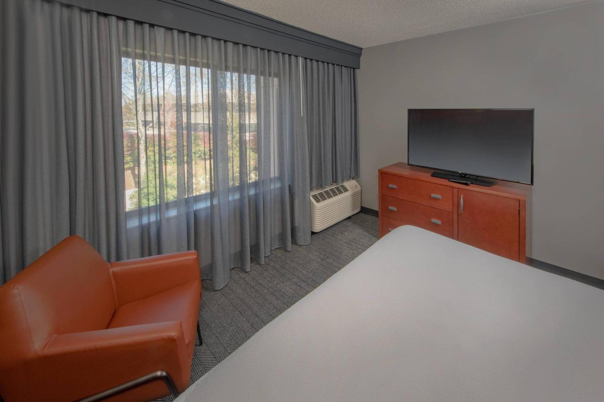Courtyard By Marriott Frederick Hotel Eksteriør billede