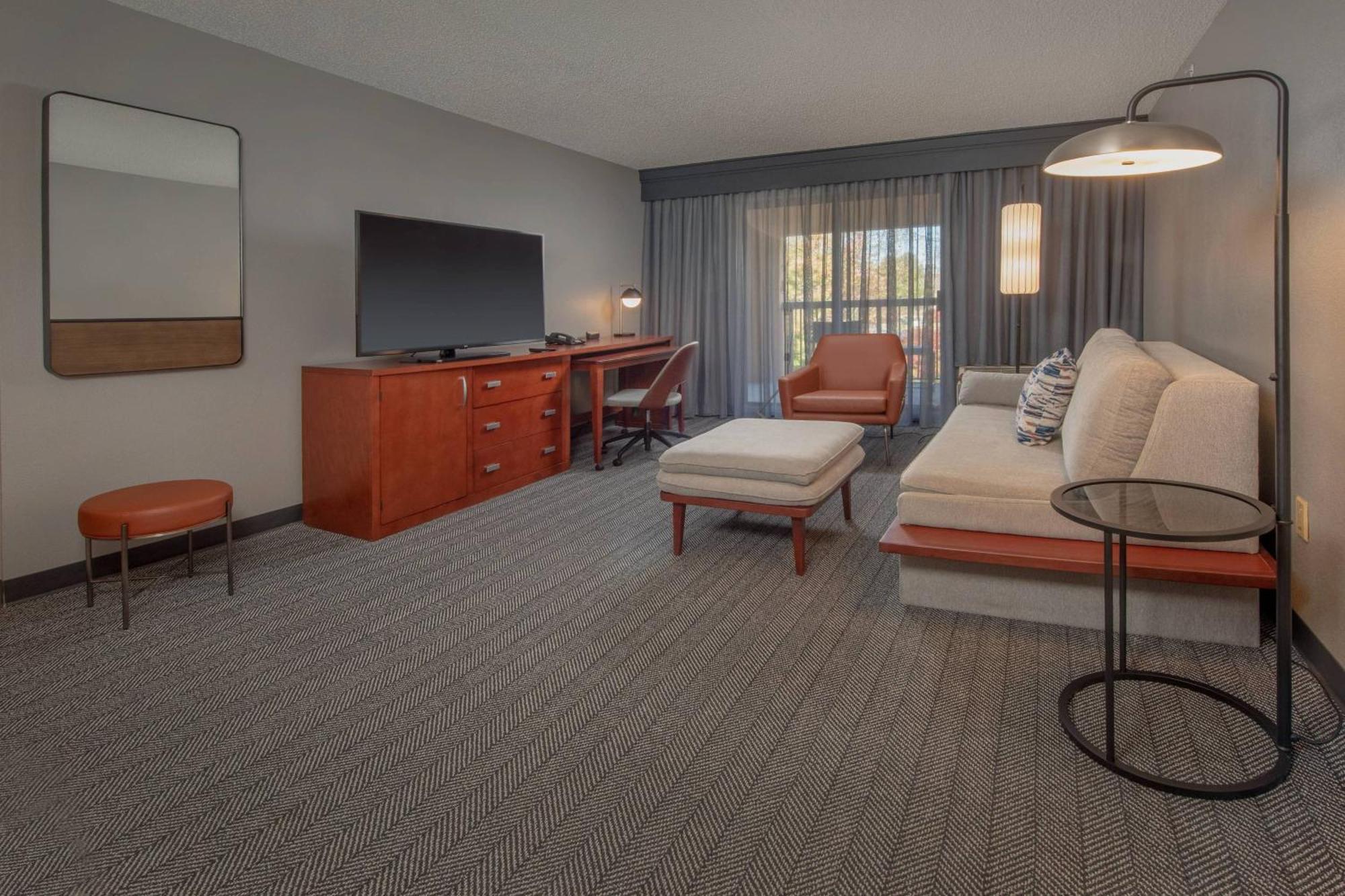 Courtyard By Marriott Frederick Hotel Eksteriør billede